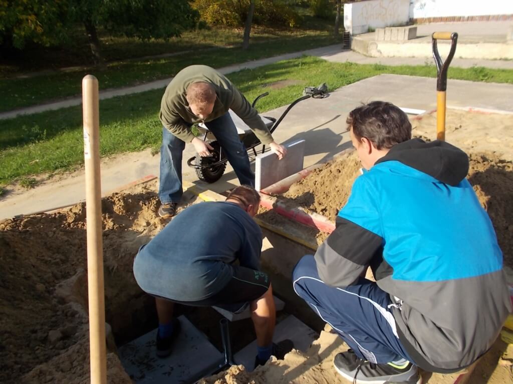 Zamestnanecký grantový program