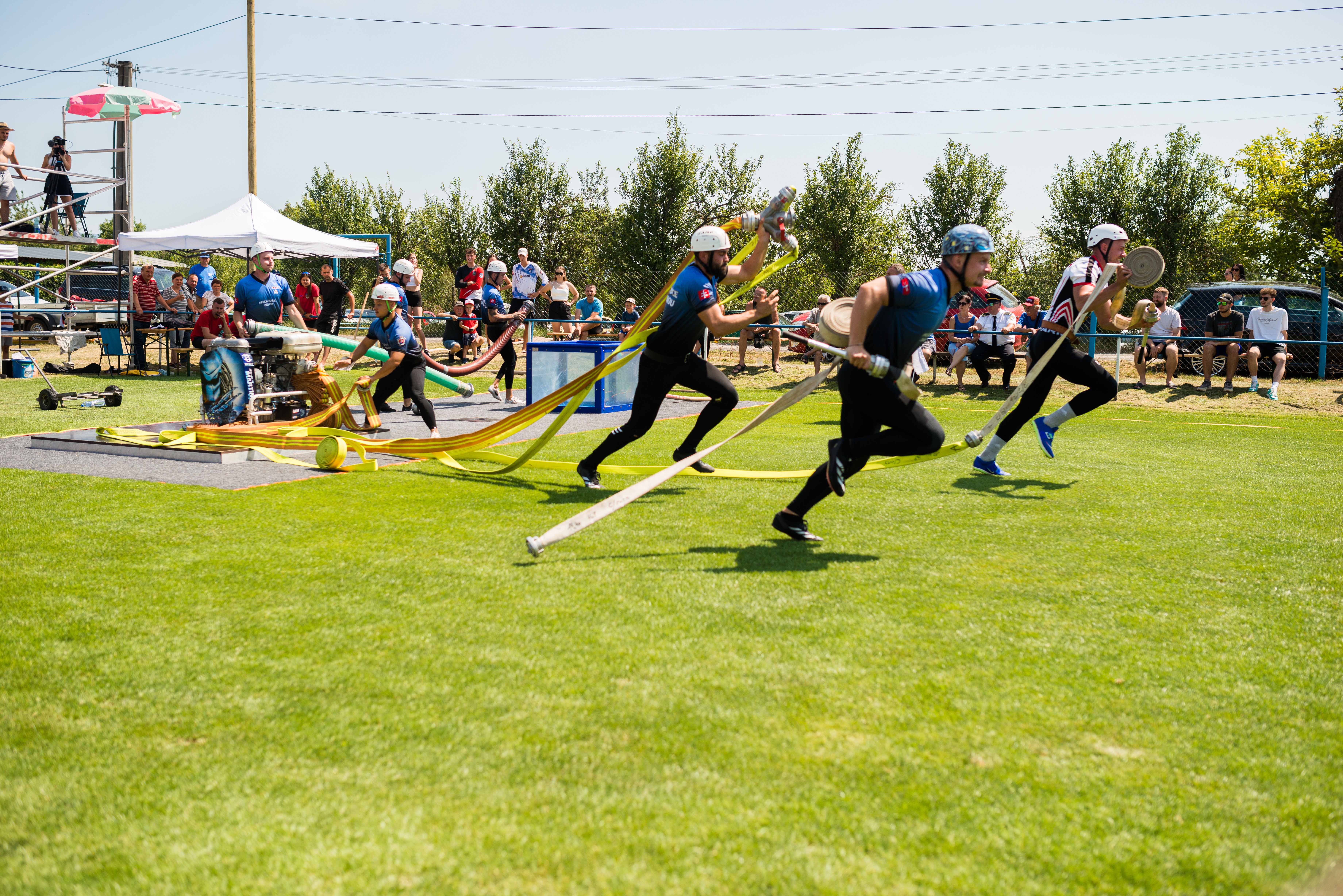 Zamestnanecký grantový program