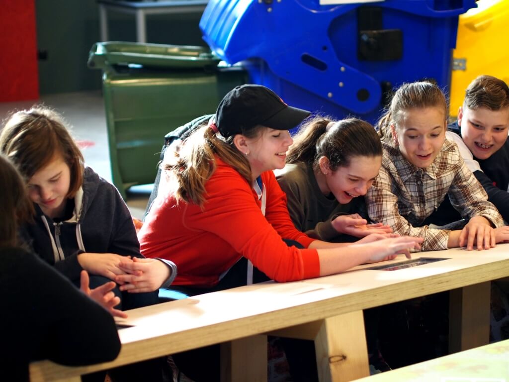 Vzdelávanie, veda, kultúra v Elektrárni Piešťany